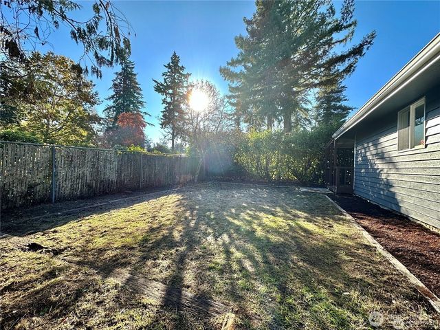 402 E 91st Street, Tacoma, WA 98445