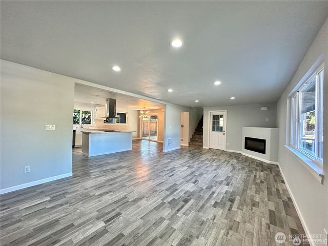 402 E 91st Street, Tacoma, WA 98445