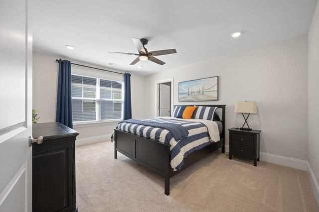 199 Grange Circle, Summerville, SC 29486