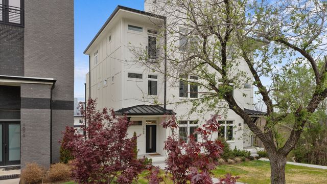 1068 Archer St, Nashville, TN 37203