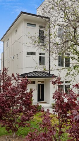 1068 Archer St, Nashville, TN 37203