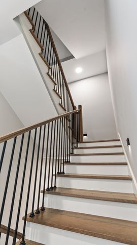 1068 Archer St, Nashville, TN 37203