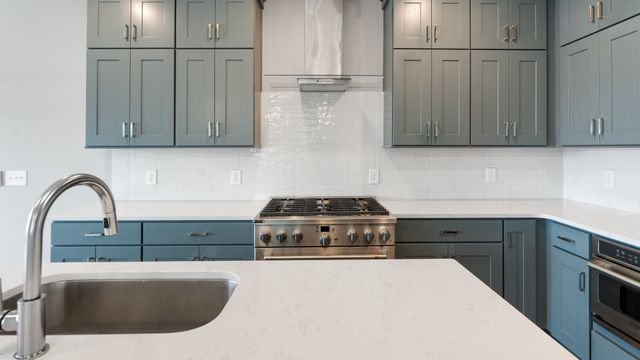 1068 Archer St, Nashville, TN 37203