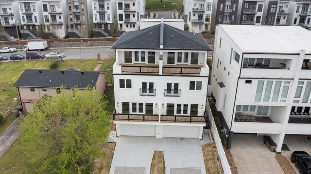 1068 Archer St, Nashville, TN 37203