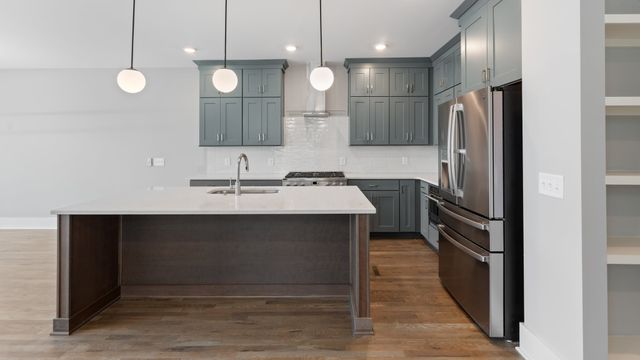 1068 Archer St, Nashville, TN 37203