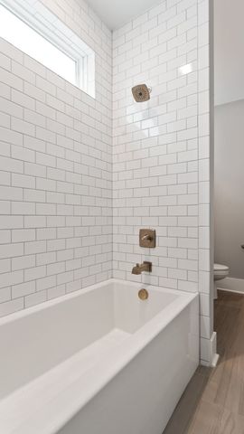 1068 Archer St, Nashville, TN 37203