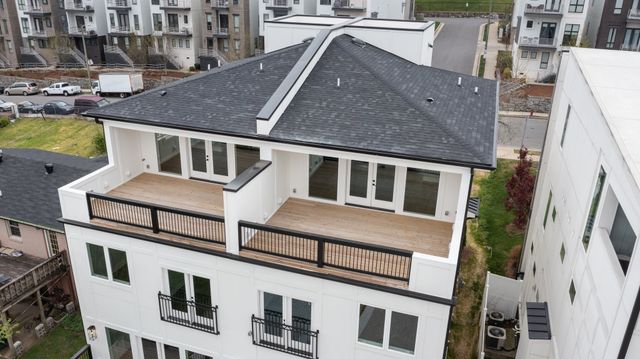 1068 Archer St, Nashville, TN 37203