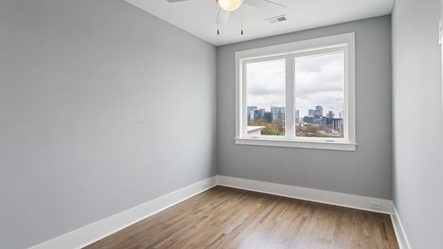 1068 Archer St, Nashville, TN 37203