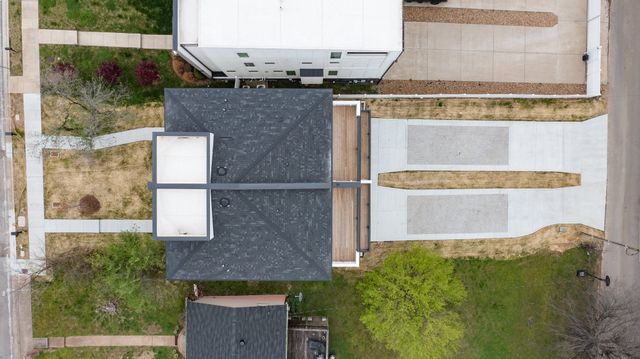 1068 Archer St, Nashville, TN 37203