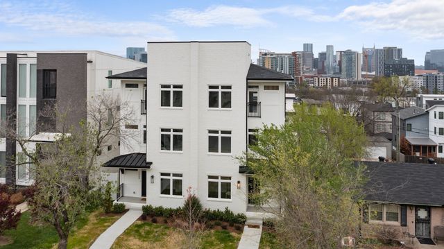 1068 Archer St, Nashville, TN 37203