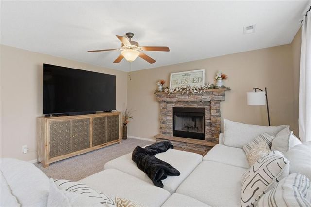 11504 N Marsh Avenue, Kansas City, MO 64157