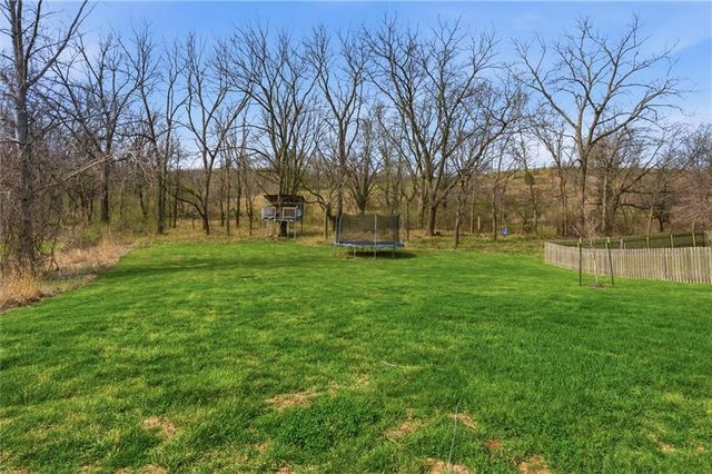 11504 N Marsh Avenue, Kansas City, MO 64157