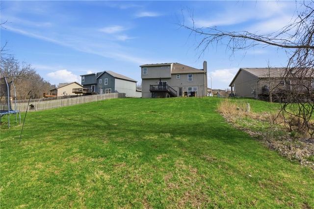 11504 N Marsh Avenue, Kansas City, MO 64157