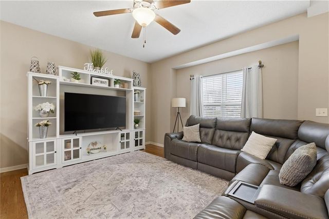 11504 N Marsh Avenue, Kansas City, MO 64157