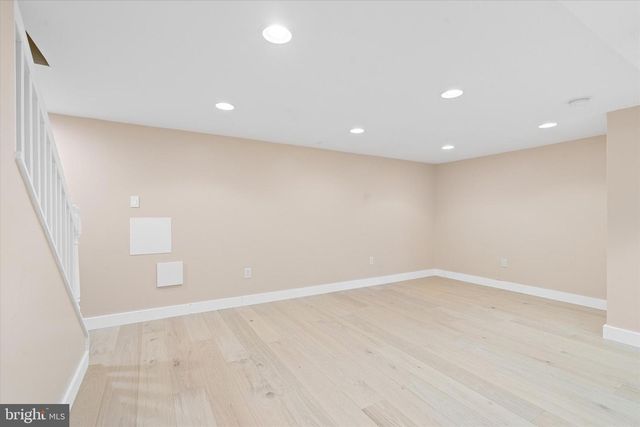 1527 MAURICE DR, Woodbridge, VA 22191