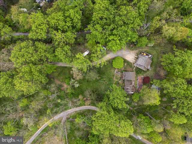 3063 CREEK RD, Honey Brook, PA 19344