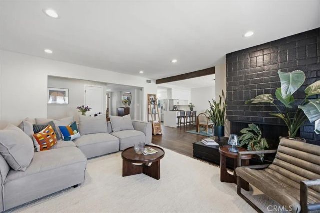 5303 W 141st Street, Hawthorne, CA 90250