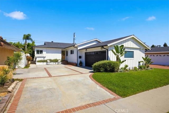 5303 W 141st Street, Hawthorne, CA 90250
