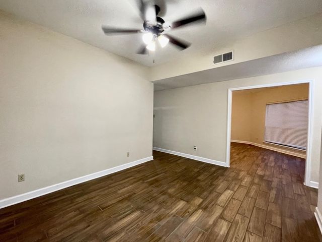 3740 Thistlemont Drive, Houston, TX 77042