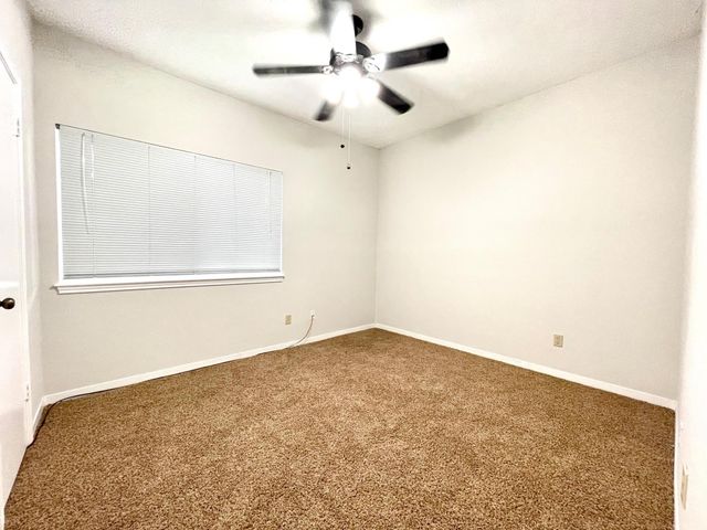 3740 Thistlemont Drive, Houston, TX 77042