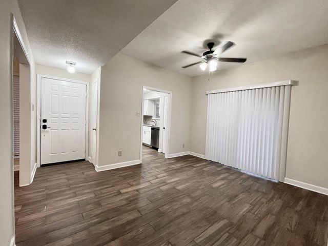 3740 Thistlemont Drive, Houston, TX 77042