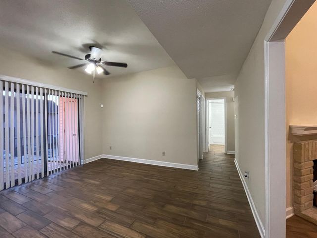 3740 Thistlemont Drive, Houston, TX 77042