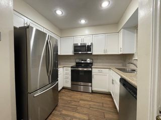 3740 Thistlemont Drive, Houston, TX 77042