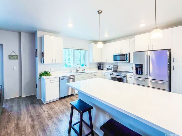 91-3641 Iwikuamoo Street 8202, Ewa Beach, HI 96706