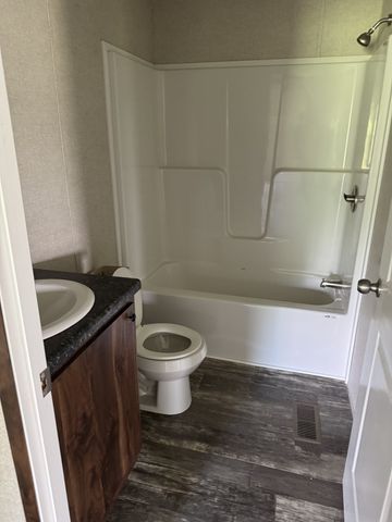 9436 Sunrise Road, Red Boiling Springs, TN 37150