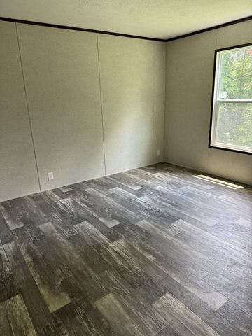 9436 Sunrise Road, Red Boiling Springs, TN 37150