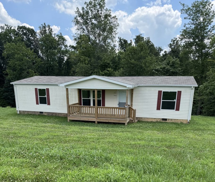 9436 Sunrise Road, Red Boiling Springs, TN 37150