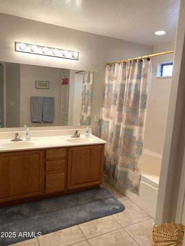 6432 W VILLA LINDA Drive, Glendale, AZ 85310