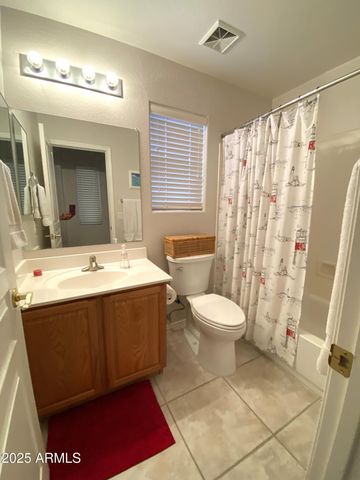 6432 W VILLA LINDA Drive, Glendale, AZ 85310