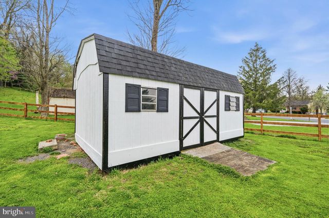 2929 MICHELLE RD, Manchester, MD 21102