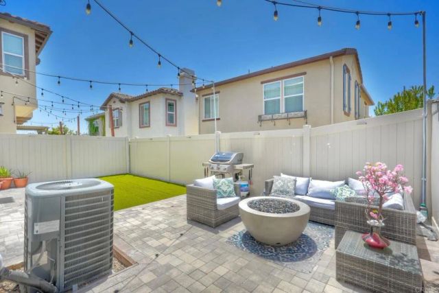 4141 Mission Tree Way, Oceanside, CA 92057