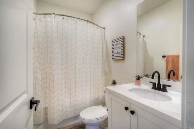 4141 Mission Tree Way, Oceanside, CA 92057