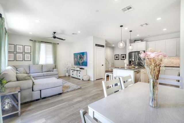 4141 Mission Tree Way, Oceanside, CA 92057