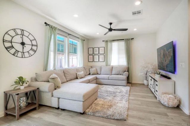 4141 Mission Tree Way, Oceanside, CA 92057