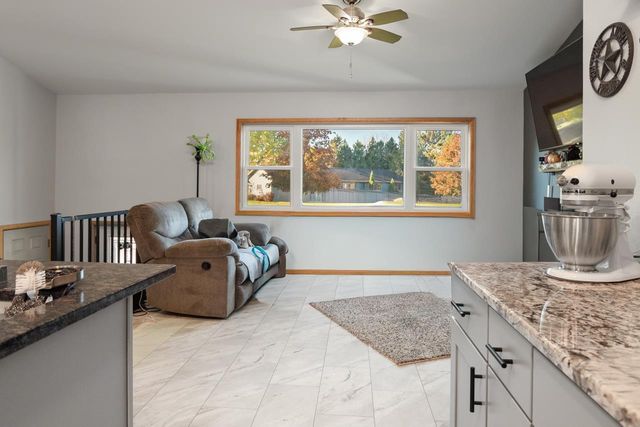 125 HILLSIDE LANE, Shawano, WI 54166