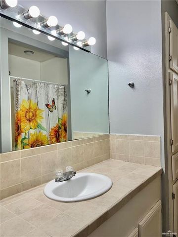 510 Garcia Avenue, Mercedes, TX 78570