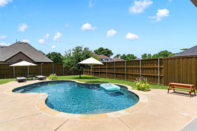 8014 Garner Road, Rowlett, TX 75088