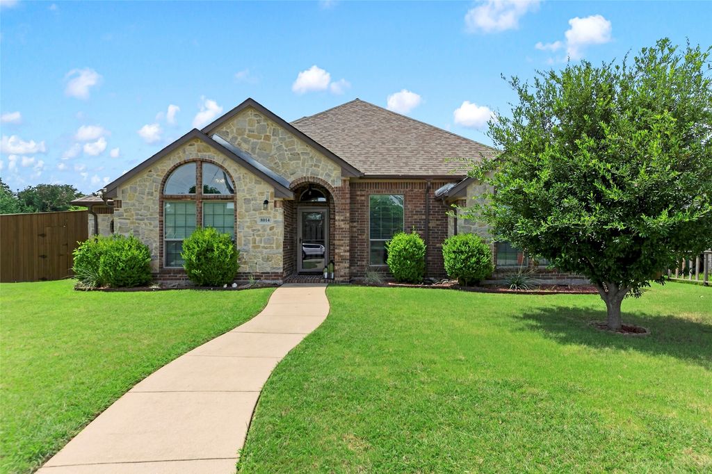 8014 Garner Road, Rowlett, TX 75088