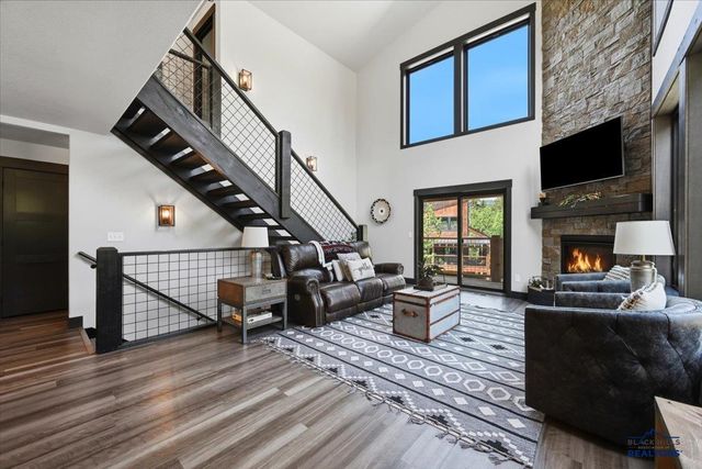 21292 EMBERS WAY, Lead, SD 57754