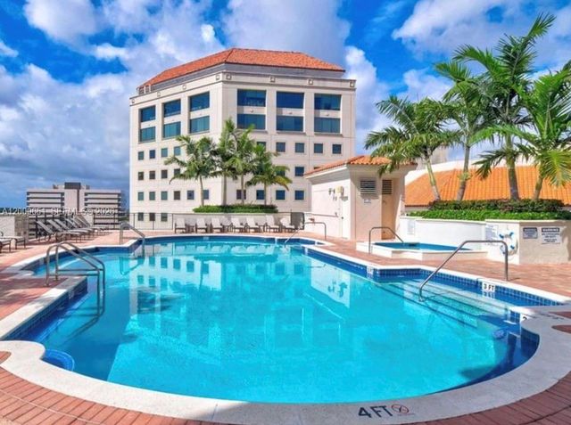 888 S Douglas Rd 917, Coral Gables, FL 33134