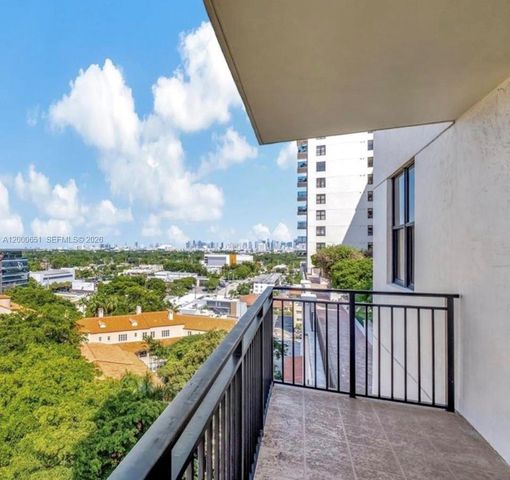 888 S Douglas Rd 917, Coral Gables, FL 33134