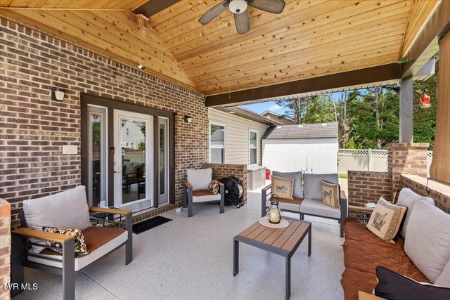 1635 Cooks Valley Road, Kingsport, TN 37664