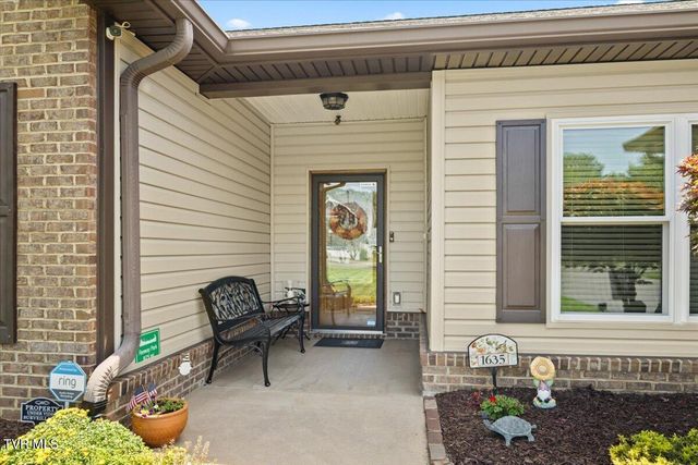 1635 Cooks Valley Road, Kingsport, TN 37664