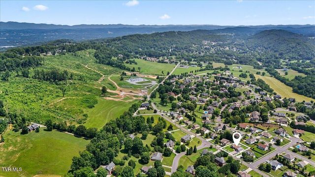 1635 Cooks Valley Road, Kingsport, TN 37664
