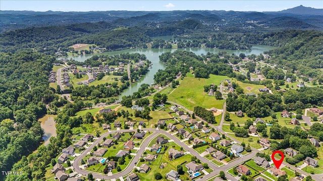 1635 Cooks Valley Road, Kingsport, TN 37664
