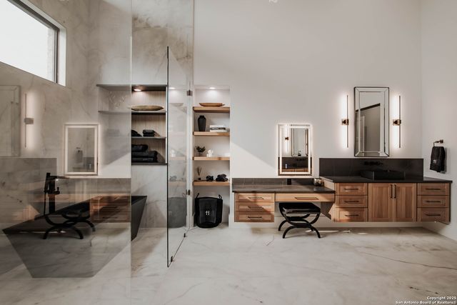 3466 Levi Sloan Road, Victoria, TX 77904